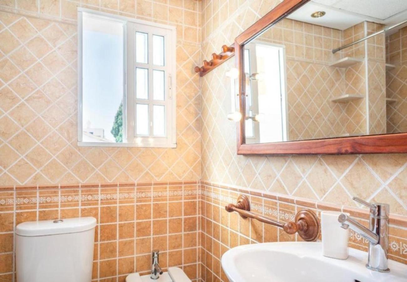 Amplio Apartamento En El Corazon De Sevilla Extérieur photo